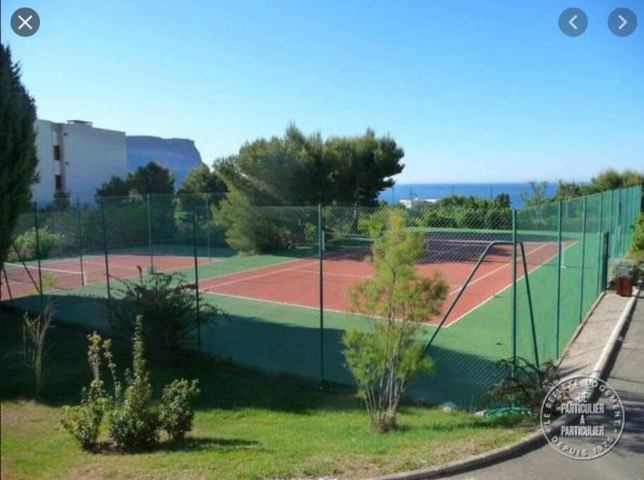 Studio Renove Avec Vue Magique Cassis Bagian luar foto